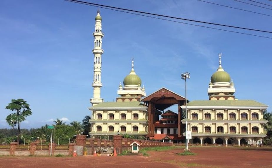 Malik Denar Mosque-3
